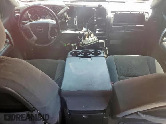 ✅ 2007 GMC Sierra 1500 SLE1 • VIN: 3GTEC13J37G525874 • Лот: 65572975. Опубликован ранее на Copart с пробегом 223 869 миль. Бесплатный доступ к архиву аукционных продаж из США и подробный отчёт об истории автомобиля на DreamBid. Изображение 8.