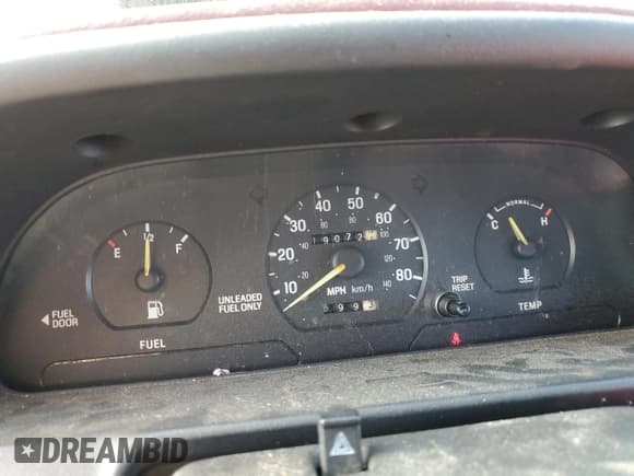 ✅ 1991 Ford Escort • VIN: 1FAPP14JXMW279906 • Лот: 71882954. Опубликован ранее на Copart с пробегом 190 721 миль. Бесплатный доступ к архиву аукционных продаж из США и подробный отчёт об истории автомобиля на DreamBid. Изображение 9.