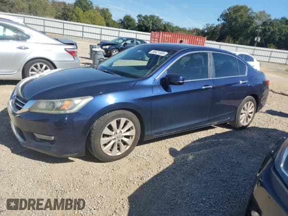 ✅ 2013 Honda Accord EX-L • VIN: 1HGCR2F85DA094938 • Lot: 90421565. Wystawiony na Copart z przebiegiem 199 739 mil. Bezpłatny archiwum sprzedaży aukcyjnych z USA i szczegółowy raport historii pojazdu na DreamBid. Zdjęcie 1.