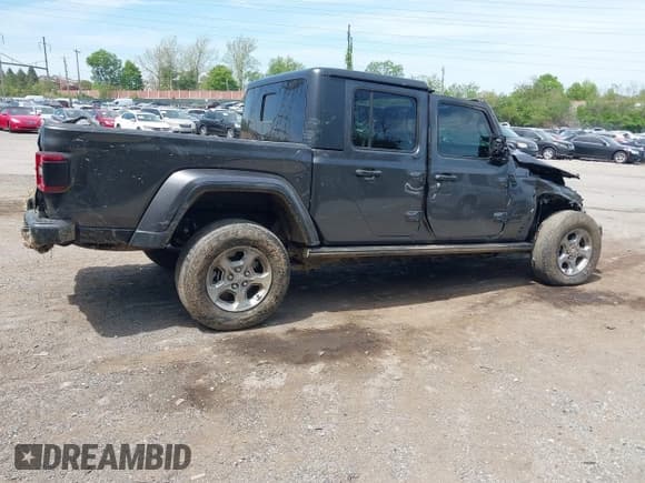 ✅ 2021 Jeep Gladiator Freedom • VIN: 1C6HJTAG3ML557932 • Лот: 42150245. Опубликован ранее на IAAI с пробегом 26 656 миль. Бесплатный доступ к архиву аукционных продаж из США и подробный отчёт об истории автомобиля на DreamBid. Изображение 4.