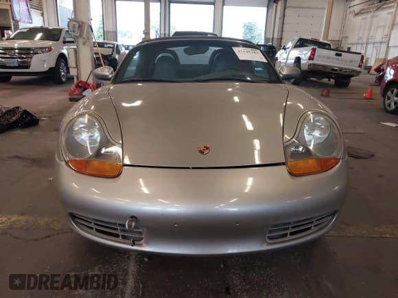 ✅ 1998 Porsche Boxster • VIN: WP0CA2988WU622295 • Лот: 43145383. Опубликован ранее на IAAI с пробегом 96 843 миль. Бесплатный доступ к архиву аукционных продаж из США и подробный отчёт об истории автомобиля на DreamBid. Изображение 12.