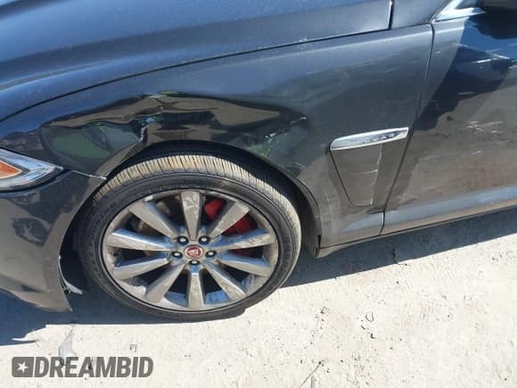 ✅ 2014 Jaguar XF SC • VIN: SAJWJ0EF9E8U31032 • Lot: 42046036. Wystawiony na IAAI z przebiegiem 118 927 mil. Bezpłatny archiwum sprzedaży aukcyjnych z USA i szczegółowy raport historii pojazdu na DreamBid. Zdjęcie 6.