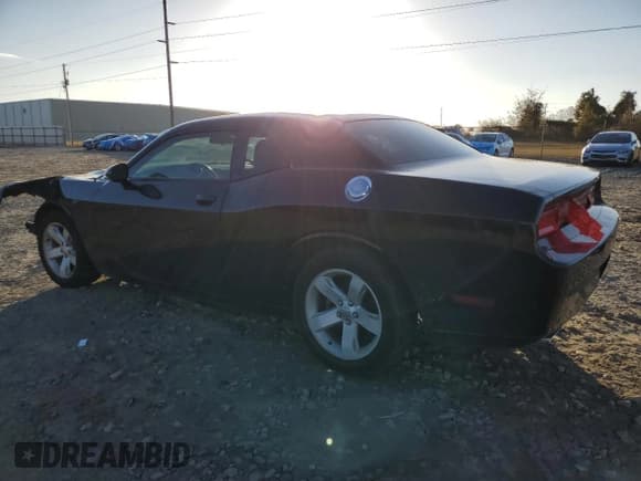 ✅ 2013 Dodge Challenger Rallye Redline • VIN: 2C3CDYAG2DH695793 • Lot: 84931304. Wystawiony na Copart z przebiegiem 242 581 mil. Bezpłatny archiwum sprzedaży aukcyjnych z USA i szczegółowy raport historii pojazdu na DreamBid. Zdjęcie 2.