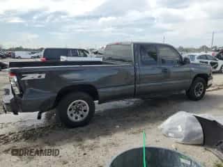 2004 Chevrolet Silverado 1500 Z71 с VIN 1GCEK19T04E226826, выставлен на аукционе Copart как лот 71755004 с пробегом Не указан миль и Списание • Salvage title. История ставок и продаж доступна на DreamBid. Изображение 3.