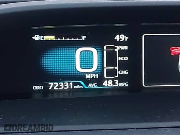 2019 Toyota Prius LE z VIN JTDL9RFU2K3011486, wystawiony jako IAAI lot #43567477 z przebiegiem 72 331 mil mil oraz . Historia ofert i sprzedaży dostępna na DreamBid. Obrazek 16.