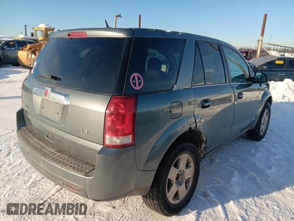 ✅ 2007 Saturn VUE V6 • VIN: 5GZCZ53417S877916 • Lot: 46093665. Wystawiony na Copart z przebiegiem 106 887 mil. Bezpłatny archiwum sprzedaży aukcyjnych z USA i szczegółowy raport historii pojazdu na DreamBid. Zdjęcie 3.