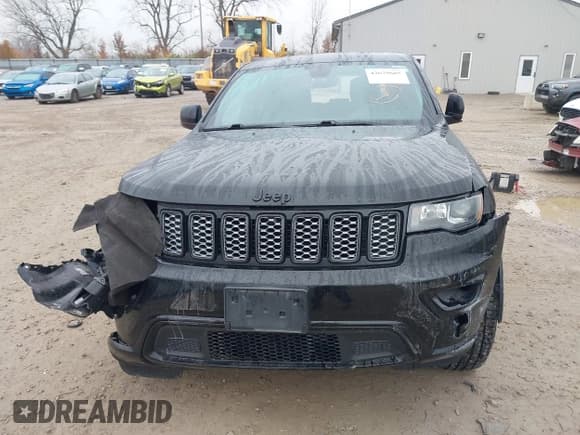 ✅ 2020 Jeep Grand Cherokee Laredo E • VIN: 1C4RJFAG0LC254944 • Lot: 43679685. Wystawiony na IAAI z przebiegiem 63 551 mil. Bezpłatny archiwum sprzedaży aukcyjnych z USA i szczegółowy raport historii pojazdu na DreamBid. Zdjęcie 13.