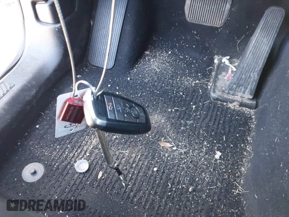 ✅ 2022 Ford Explorer Timberline • VIN: 1FMSK8JH3NGA98523 • Lot: 41846032. Wystawiony na IAAI z przebiegiem 72 786 mil. Bezpłatny archiwum sprzedaży aukcyjnych z USA i szczegółowy raport historii pojazdu na DreamBid. Zdjęcie 11.