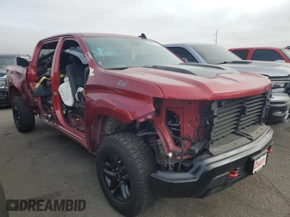 ✅ 2023 Chevrolet Silverado 1500 LT Trail Boss • VIN: 3GCUDFEL2PG139998 • Lot: 85692554. Wystawiony na Copart z przebiegiem 19 162 mil. Bezpłatny archiwum sprzedaży aukcyjnych z USA i szczegółowy raport historii pojazdu na DreamBid. Zdjęcie 4.