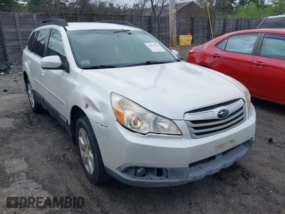 ✅ 2012 Subaru Outback Prem • VIN: 4S4BRBCC4C3242658 • Lot: 42271133. Listed on IAAI with 174,624 mi. Free auction sales archive from the USA and detailed vehicle history report at DreamBid. Image 1.