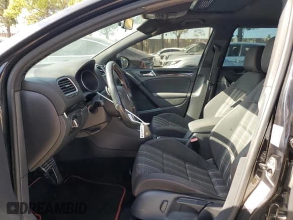 ✅ 2012 Volkswagen Golf GTI Autobahn • VIN: WVWHD7AJXCW253240 • Lot: 60790015. Listed on Copart with 98,801 mi. Free auction sales archive from the USA and detailed vehicle history report at DreamBid. Image 7.