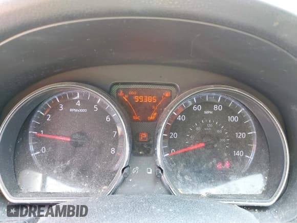 ✅ 2014 Nissan Note S Plus • VIN: 3N1CE2CP2EL373962 • Lot: 42387587. Wystawiony na IAAI z przebiegiem 99 385 mil. Bezpłatny archiwum sprzedaży aukcyjnych z USA i szczegółowy raport historii pojazdu na DreamBid. Zdjęcie 7.