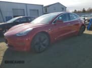 ✅ 2018 Tesla Model 3 Long Range Battery • VIN: 5YJ3E1EBXJF070025 • Lot: 92237805. Wystawiony na Copart z przebiegiem 106 318 mil. Bezpłatny archiwum sprzedaży aukcyjnych z USA i szczegółowy raport historii pojazdu na DreamBid. Zdjęcie 1.