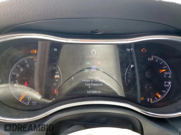 ✅ 2015 Jeep Grand Cherokee Limited • VIN: 1C4RJEBG4FC815885 • Лот: 81056795. Опубликован ранее на Copart с пробегом 107 589 миль. Бесплатный доступ к архиву аукционных продаж из США и подробный отчёт об истории автомобиля на DreamBid. Изображение 9.