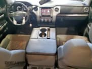 ✅ 2020 Toyota Tundra SR5 • VIN: 5TFEY5F1XLX270456 • Лот: 84868525. Опубликован ранее на Copart с пробегом 127 857 миль. Бесплатный доступ к архиву аукционных продаж из США и подробный отчёт об истории автомобиля на DreamBid. Изображение 8.