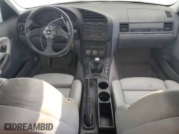 1997 BMW 3 Series M3s z VIN WBSCD9329VEE06884, wystawiony jako Copart lot #89144195 z przebiegiem 168 494 mil mil oraz Czysty tytuł • Clean title. Historia ofert i sprzedaży dostępna na DreamBid. Obrazek 8.