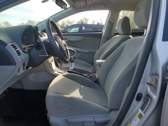 ✅ 2012 Toyota Corolla LE • VIN: 2T1BU4EE5CC872189 • Lot: 67588775. Listed on Copart with 43,222 mi. Free auction sales archive from the USA and detailed vehicle history report at DreamBid. Image 7.