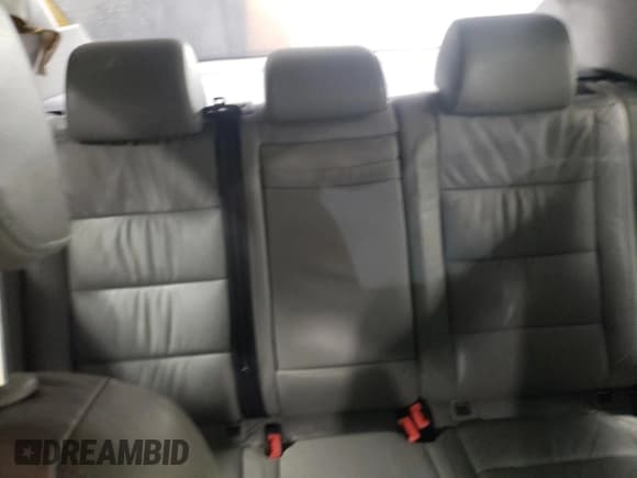 ✅ 2005 Volkswagen Jetta 2.5L • VIN: 3VWDF71K45M604483 • Lot: 81679484. Listed on Copart with 138,926 mi. Free auction sales archive from the USA and detailed vehicle history report at DreamBid. Image 10.