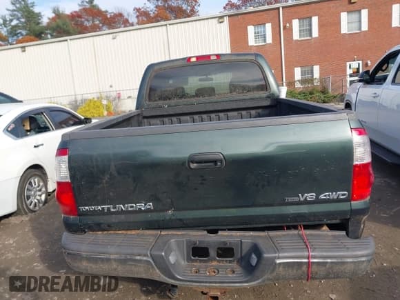 ✅ 2006 Toyota Tundra SR5 • VIN: 5TBDT44116S554410 • Lot: 43689145. Wystawiony na IAAI z przebiegiem 188 768 mil. Bezpłatny archiwum sprzedaży aukcyjnych z USA i szczegółowy raport historii pojazdu na DreamBid. Zdjęcie 17.