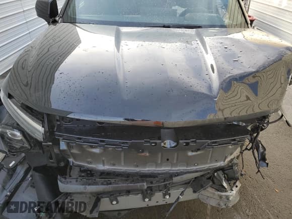 ✅ 2024 Chevrolet Silverado EV Work Truck • VIN: 1GC10VEL5RU205534 • Лот: 41828355. Опубликован ранее на Copart с пробегом Не указан. Бесплатный доступ к архиву аукционных продаж из США и подробный отчёт об истории автомобиля на DreamBid. Изображение 11.