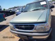 ✅ 1998 Ford Explorer XL • VIN: 1FMZU34EXWZA91412 • Lot: 42917711. Wystawiony na IAAI z przebiegiem 138 651 mil. Bezpłatny archiwum sprzedaży aukcyjnych z USA i szczegółowy raport historii pojazdu na DreamBid. Zdjęcie 6.