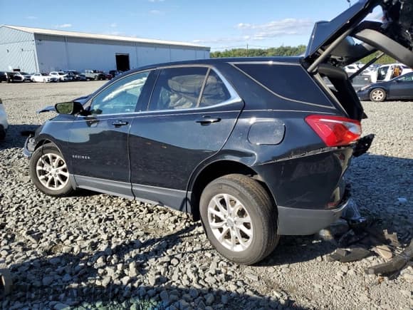 ✅ 2020 Chevrolet Equinox LT • VIN: 3GNAXKEV8LL255588 • Лот: 71910705. Опубликован ранее на Copart с пробегом 90 932 миль. Бесплатный доступ к архиву аукционных продаж из США и подробный отчёт об истории автомобиля на DreamBid. Изображение 2.