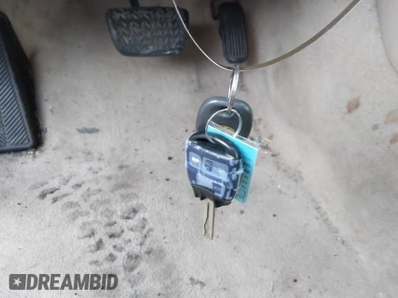 ✅ 2004 Lexus ES 350 • VIN: JTHBA30G745042175 • Лот: 43819477. Опубликован ранее на IAAI с пробегом 333 245 миль. Бесплатный доступ к архиву аукционных продаж из США и подробный отчёт об истории автомобиля на DreamBid. Изображение 11.