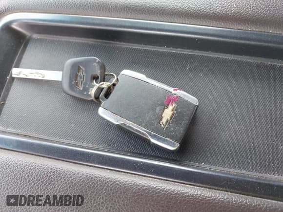 ✅ 2015 Chevrolet Silverado 2500HD LTZ • VIN: 1GC1KWE8XFF644532 • Lot: 41645727. Listed on IAAI with 133,860 mi. Free auction sales archive from the USA and detailed vehicle history report at DreamBid. Image 11.