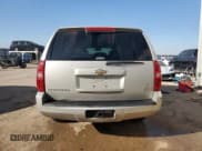 ✅ 2008 Chevrolet Suburban 1LT • VIN: 3GNFK16358G143665 • Lot: 74793114. Wystawiony na Copart z przebiegiem 226 977 mil. Bezpłatny archiwum sprzedaży aukcyjnych z USA i szczegółowy raport historii pojazdu na DreamBid. Zdjęcie 6.