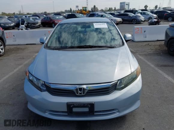 ✅ 2012 Honda Civic LX • VIN: 19XFB2F57CE334427 • Lot: 43508455. Wystawiony na IAAI z przebiegiem 162 864 mil. Bezpłatny archiwum sprzedaży aukcyjnych z USA i szczegółowy raport historii pojazdu na DreamBid. Zdjęcie 6.