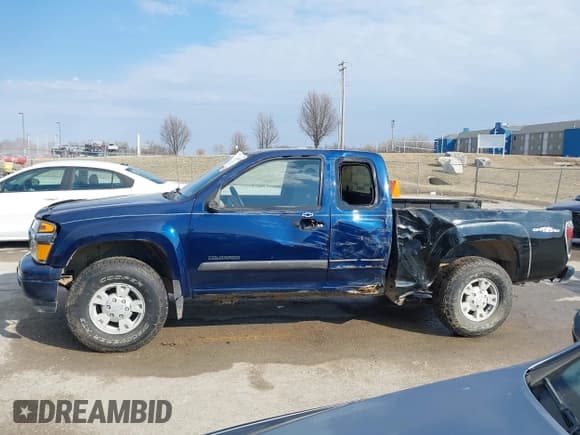 ✅ 2004 Chevrolet Colorado LS Z71 • VIN: 1GCDT196048188709 • Lot: 41685930. Listed on IAAI with 153,673 mi. Free auction sales archive from the USA and detailed vehicle history report at DreamBid. Image 15.