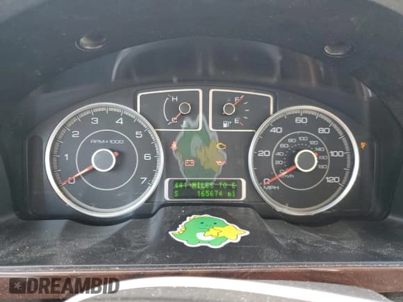 ✅ 2009 Ford Taurus • VIN: 1FAHP26W99G113459 • Lot: 51916015. Listed on Copart with 165,674 mi. Free auction sales archive from the USA and detailed vehicle history report at DreamBid. Image 9.