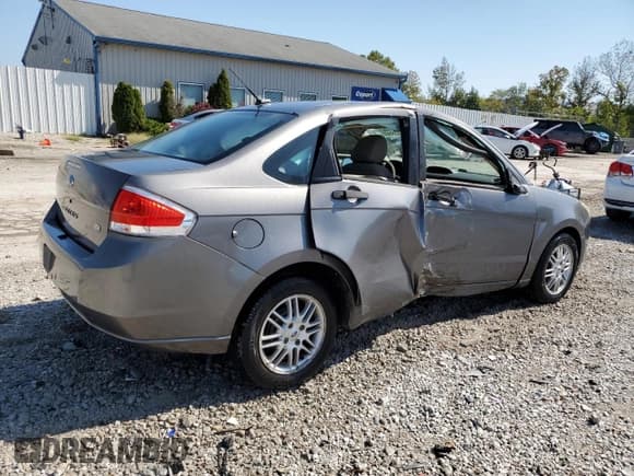 ✅ 2009 Ford Focus SE • VIN: 1FAHP35N79W230249 • Lot: 84366695. Listed on Copart with 176,142 mi. Free auction sales archive from the USA and detailed vehicle history report at DreamBid. Image 3.