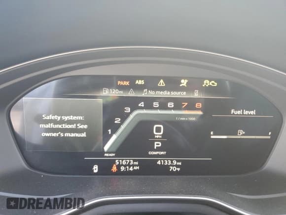 ✅ 2023 Audi A4 S line Premium Plus • VIN: WAUEAAF41PN005947 • Lot: 82267785. Listed on Copart with 51,673 mi. Free auction sales archive from the USA and detailed vehicle history report at DreamBid. Image 9.