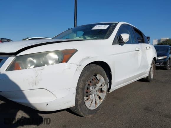 ✅ 2010 Honda Accord LX • VIN: 1HGCP2F39AA103324 • Lot: 43834119. Listed on IAAI with 145,472 mi. Free auction sales archive from the USA and detailed vehicle history report at DreamBid. Image 6.