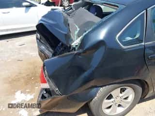 2013 Chevrolet Impala LS z VIN 2G1WF5E32D1242686, wystawiony jako IAAI lot #42901566 z przebiegiem 90 954 mil mil oraz . Historia ofert i sprzedaży dostępna na DreamBid. Obrazek 6.