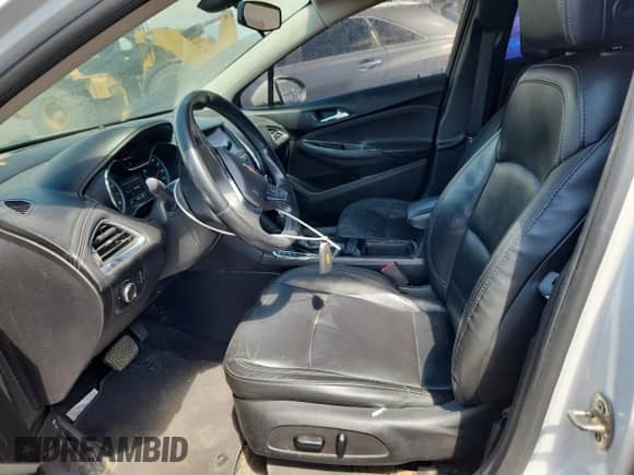 2017 Chevrolet Cruze Premier с VIN 1G1BF5SM5H7247515, выставлен на аукционе Copart как лот 71837375 с пробегом 141 252 миль миль и Списание • Salvage title. История ставок и продаж доступна на DreamBid. Изображение 7.