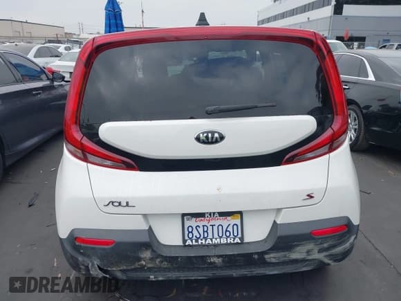 ✅ 2020 Kia Soul S • VIN: KNDJ23AU3L7715416 • Лот: 42648166. Опубликован ранее на IAAI с пробегом Не указан. Бесплатный доступ к архиву аукционных продаж из США и подробный отчёт об истории автомобиля на DreamBid. Изображение 17.