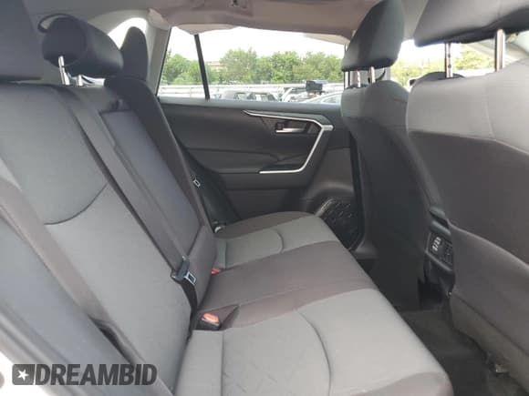 ✅ 2025 Toyota RAV4 XLE • VIN: 2T3W1RFVXSC331103 • Lot: 81785225. Listed on Copart with 7,184 mi. Free auction sales archive from the USA and detailed vehicle history report at DreamBid. Image 10.