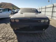 ✅ 2010 Dodge Challenger R/T Classic • VIN: 2B3CJ5DT7AH280929 • Lot: 80299314. Wystawiony na Copart z przebiegiem 128 626 mil. Bezpłatny archiwum sprzedaży aukcyjnych z USA i szczegółowy raport historii pojazdu na DreamBid. Zdjęcie 5.