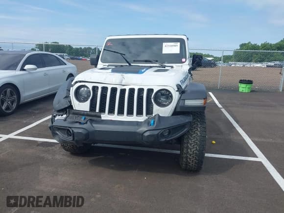 ✅ 2023 Jeep Wrangler Rubicon • VIN: 1C4JJXR64PW586405 • Lot: 42318989. Wystawiony na IAAI z przebiegiem 26 493 mil. Bezpłatny archiwum sprzedaży aukcyjnych z USA i szczegółowy raport historii pojazdu na DreamBid. Zdjęcie 12.