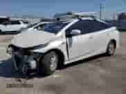 2020 Toyota Prius LE с VIN JTDKARFP3L3139461, выставлен на аукционе Copart как лот 81515525 с пробегом 228 705 миль миль и Списание • Salvage title. История ставок и продаж доступна на DreamBid. Изображение 1.