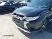 ✅ 2017 Mitsubishi Outlander ES • VIN: JA4AD2A34HZ014739 • Lot: 43673311. Wystawiony na IAAI z przebiegiem 114 538 mil. Bezpłatny archiwum sprzedaży aukcyjnych z USA i szczegółowy raport historii pojazdu na DreamBid. Zdjęcie 18.