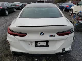 ✅ 2020 BMW M8 Competition • VIN: WBSGV0C00LCD88941 • Lot: 36457893. Wystawiony na Copart z przebiegiem 19 666 mil. Bezpłatny archiwum sprzedaży aukcyjnych z USA i szczegółowy raport historii pojazdu na DreamBid. Zdjęcie 6.