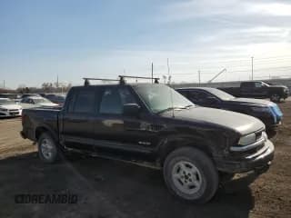 ✅ 2003 Chevrolet S-10 LS • VIN: 1GCDT13X43K185296 • Лот: 47947455. Опубликован ранее на Copart с пробегом 174 264 миль. Бесплатный доступ к архиву аукционных продаж из США и подробный отчёт об истории автомобиля на DreamBid. Изображение 4.