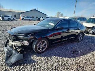 ✅ 2024 Honda Accord EX • VIN: 1HGCY1F39RA018311 • Лот: 92298875. Опубликован ранее на Copart с пробегом 35 325 миль. Бесплатный доступ к архиву аукционных продаж из США и подробный отчёт об истории автомобиля на DreamBid. Изображение 1.
