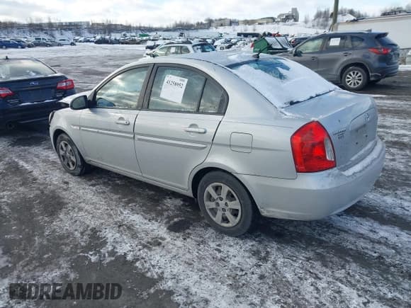 ✅ 2007 Hyundai Accent GLS • VIN: KMHCN46C07U141995 • Лот: 41258952. Опубликован ранее на IAAI с пробегом 232 601 миль. Бесплатный доступ к архиву аукционных продаж из США и подробный отчёт об истории автомобиля на DreamBid. Изображение 3.
