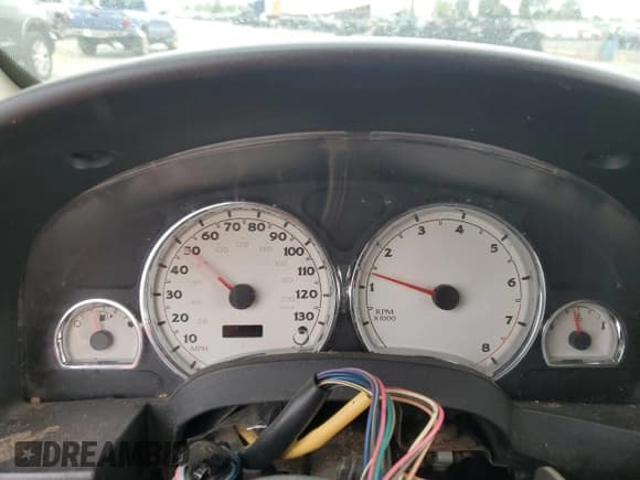 ✅ 2006 Saturn VUE • VIN: 5GZCZ53496S858951 • Lot: 72072054. Wystawiony na Copart z przebiegiem Nie podano. Bezpłatny archiwum sprzedaży aukcyjnych z USA i szczegółowy raport historii pojazdu na DreamBid. Zdjęcie 9.