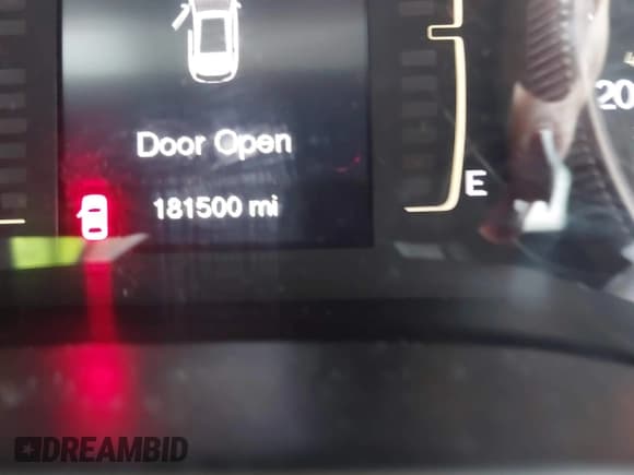 ✅ 2015 Jeep Cherokee Latitude • VIN: 1C4PJMCS3FW521896 • Лот: 43427769. Опубликован ранее на IAAI с пробегом 181 500 миль. Бесплатный доступ к архиву аукционных продаж из США и подробный отчёт об истории автомобиля на DreamBid. Изображение 15.