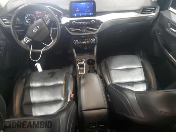 ✅ 2021 Ford Escape SEL • VIN: 1FMCU9H63MUA65031 • Lot: 59949325. Wystawiony na Copart z przebiegiem 108 533 mil. Bezpłatny archiwum sprzedaży aukcyjnych z USA i szczegółowy raport historii pojazdu na DreamBid. Zdjęcie 8.